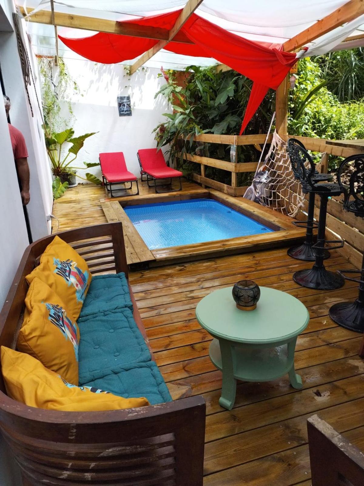 Le Long Island Apartment Riviere-Pilote Phòng bức ảnh